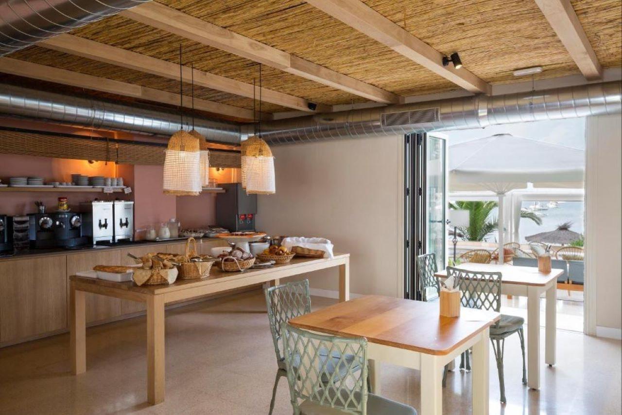 לה סבינה Hostal La Savina מראה חיצוני תמונה