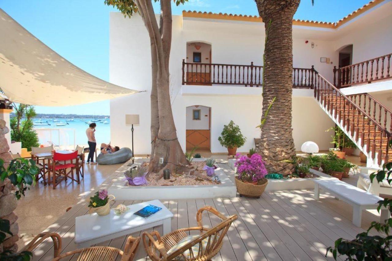 לה סבינה Hostal La Savina מראה חיצוני תמונה