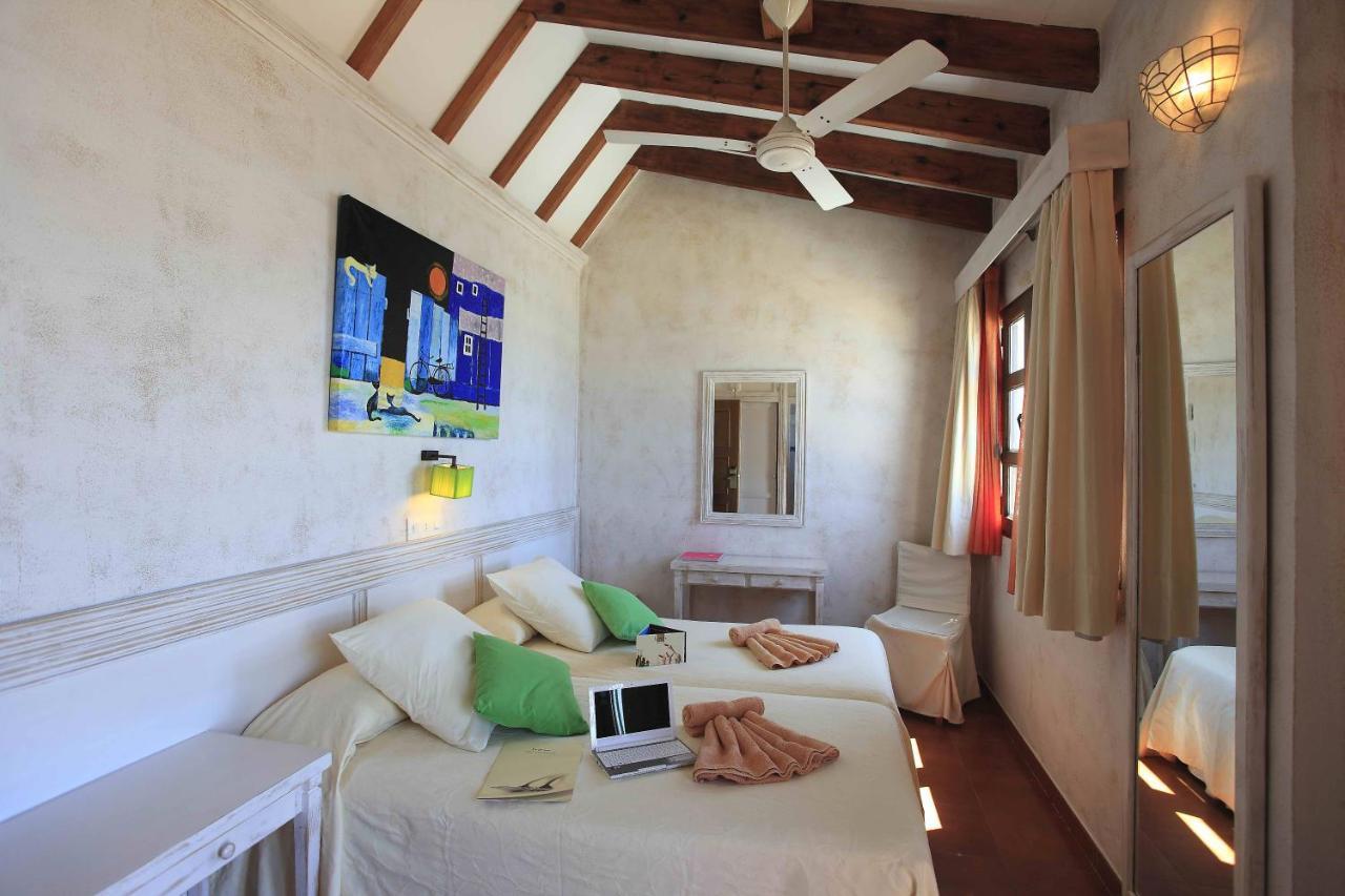 לה סבינה Hostal La Savina מראה חיצוני תמונה