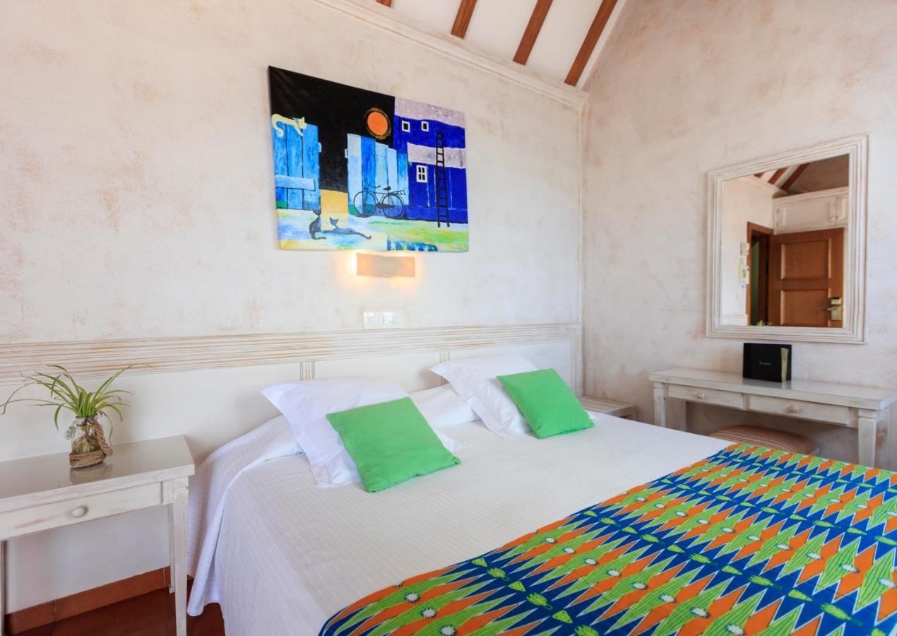 לה סבינה Hostal La Savina מראה חיצוני תמונה