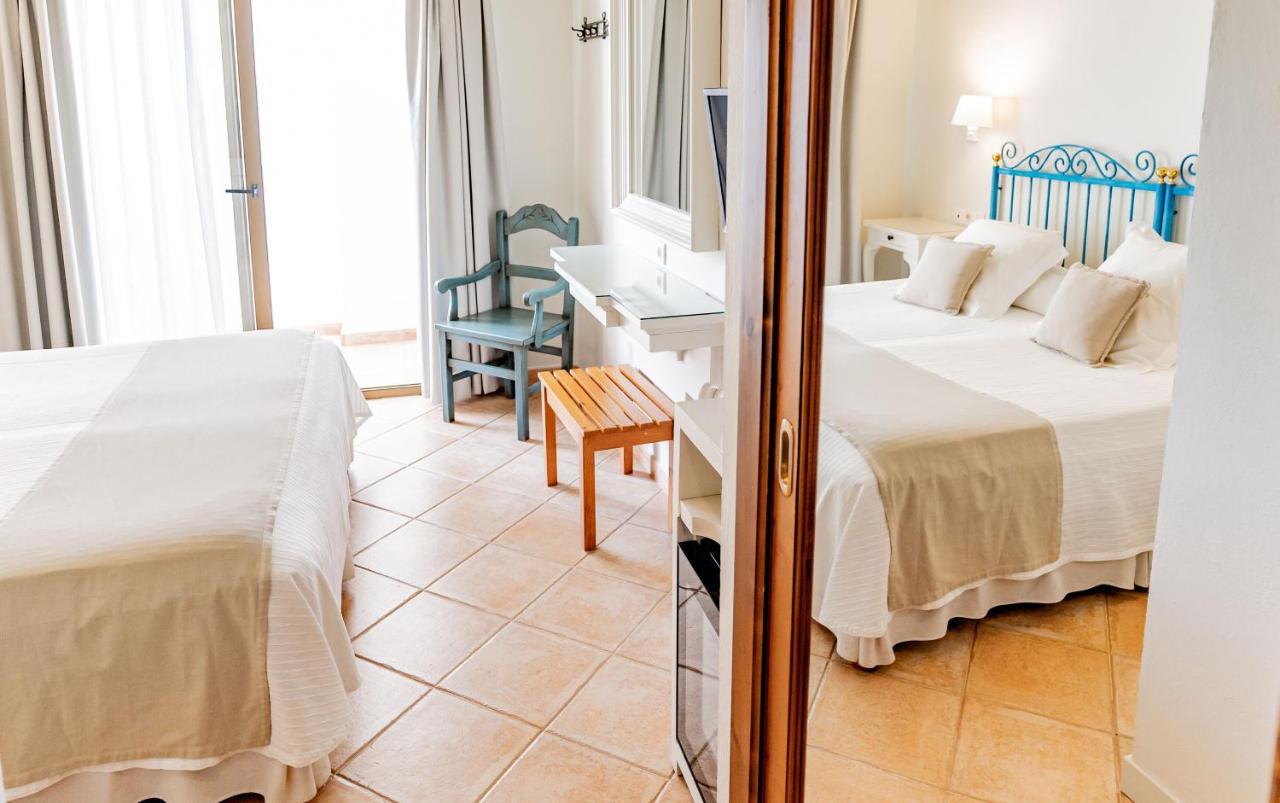 לה סבינה Hostal La Savina מראה חיצוני תמונה